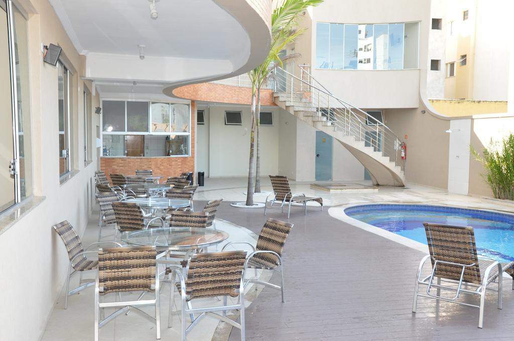 Lotus Hotel - A 6 Km Do Santuario De Aparecida-Sp กวาราชินเกตา ภายนอก รูปภาพ